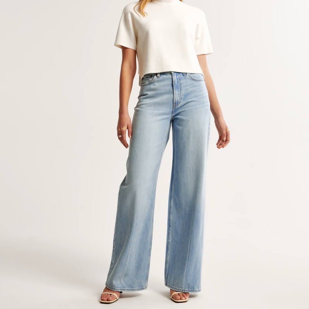 abercrombie ultra high rise wide leg light blue jeans